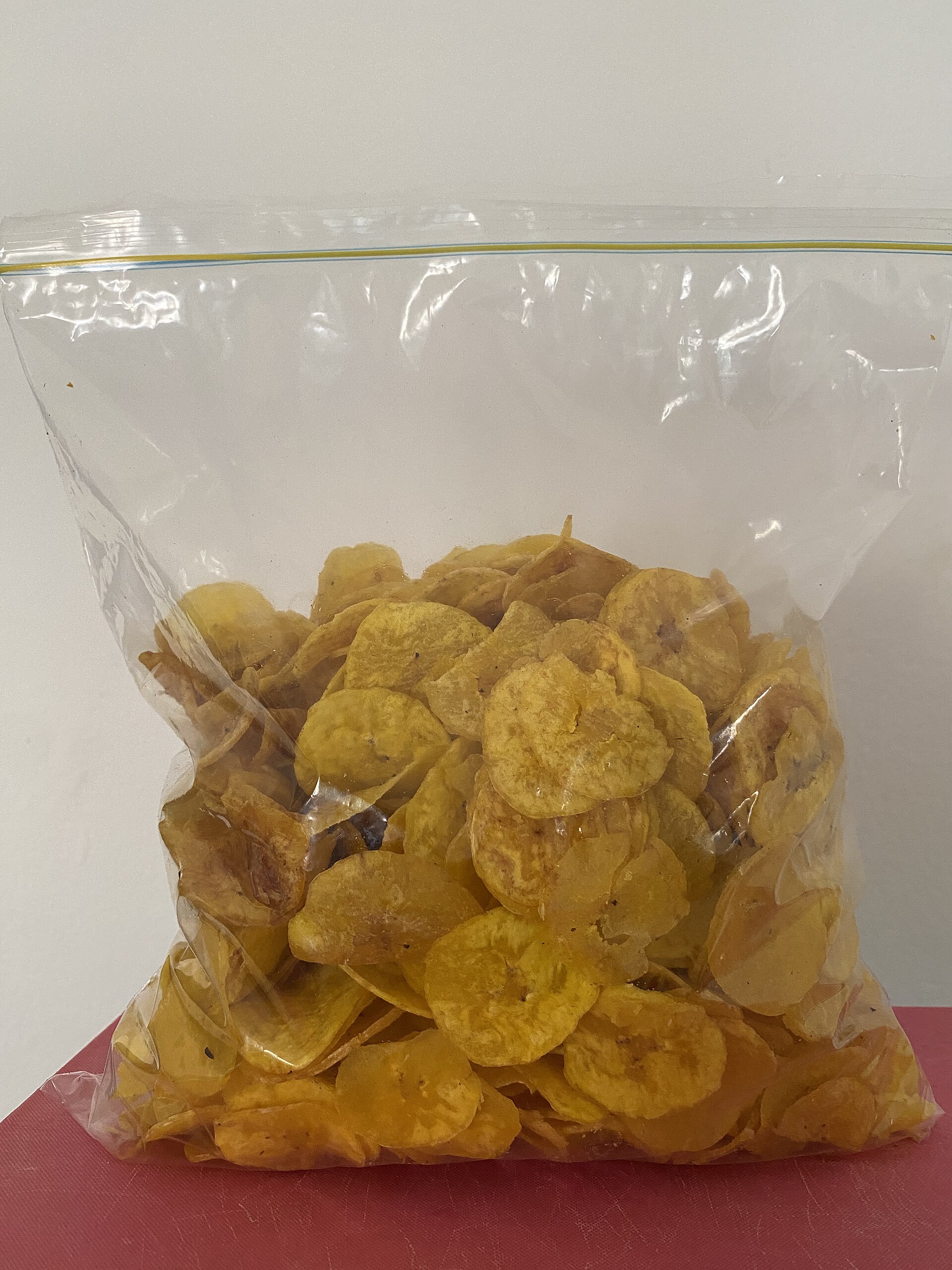 Sachet zip transparent, fermeture zip visible en haut
